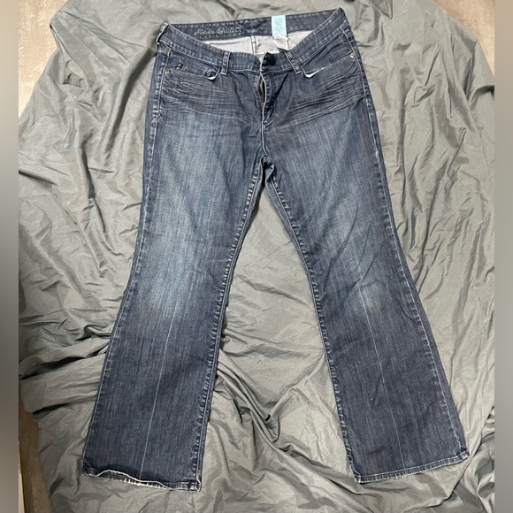 Eddie Bauer size 14 woman jeans wide leg - Picture 4 of 4